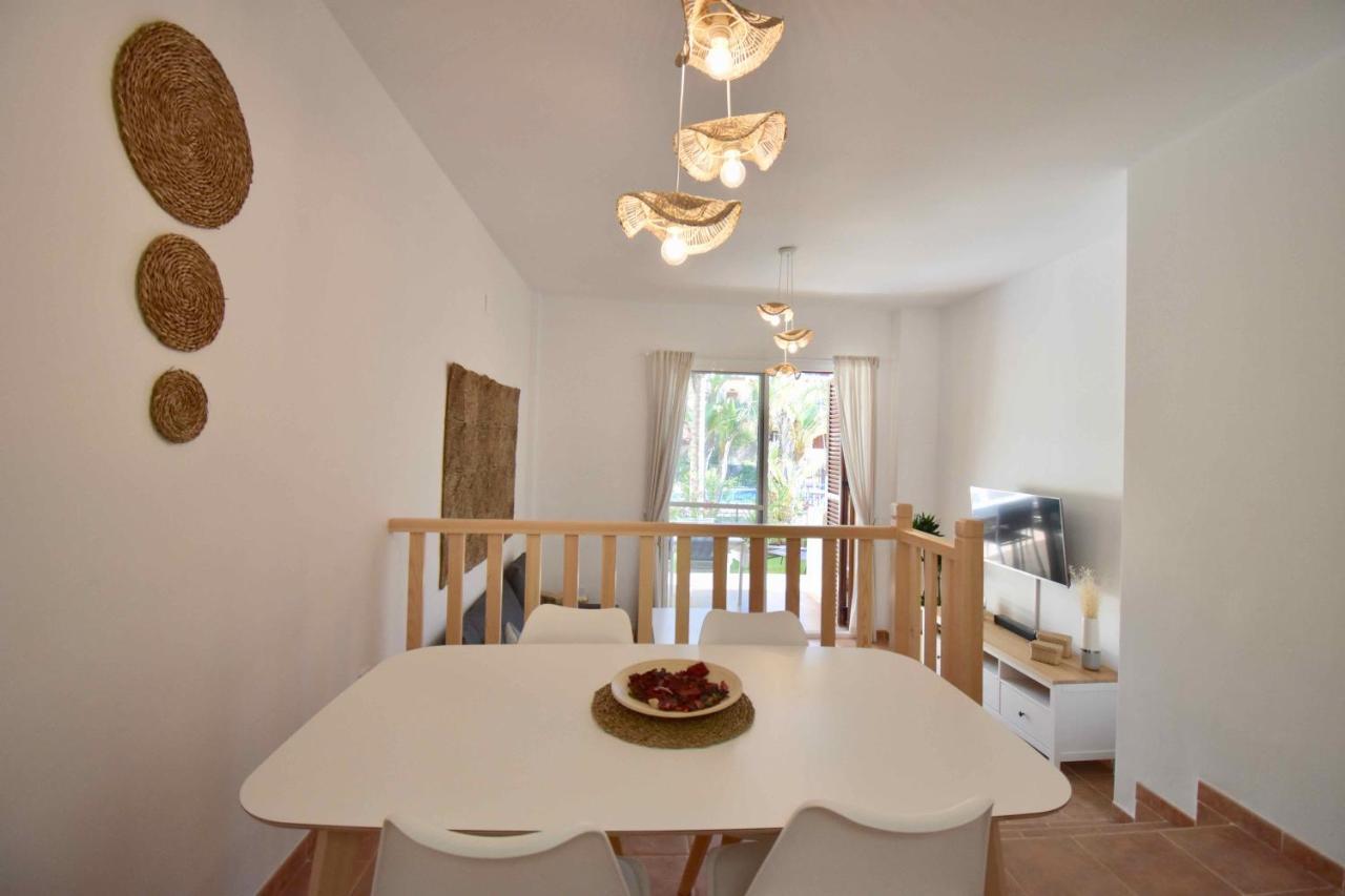 Bahía Marinas - Tu Casa Con Jardín Privado!