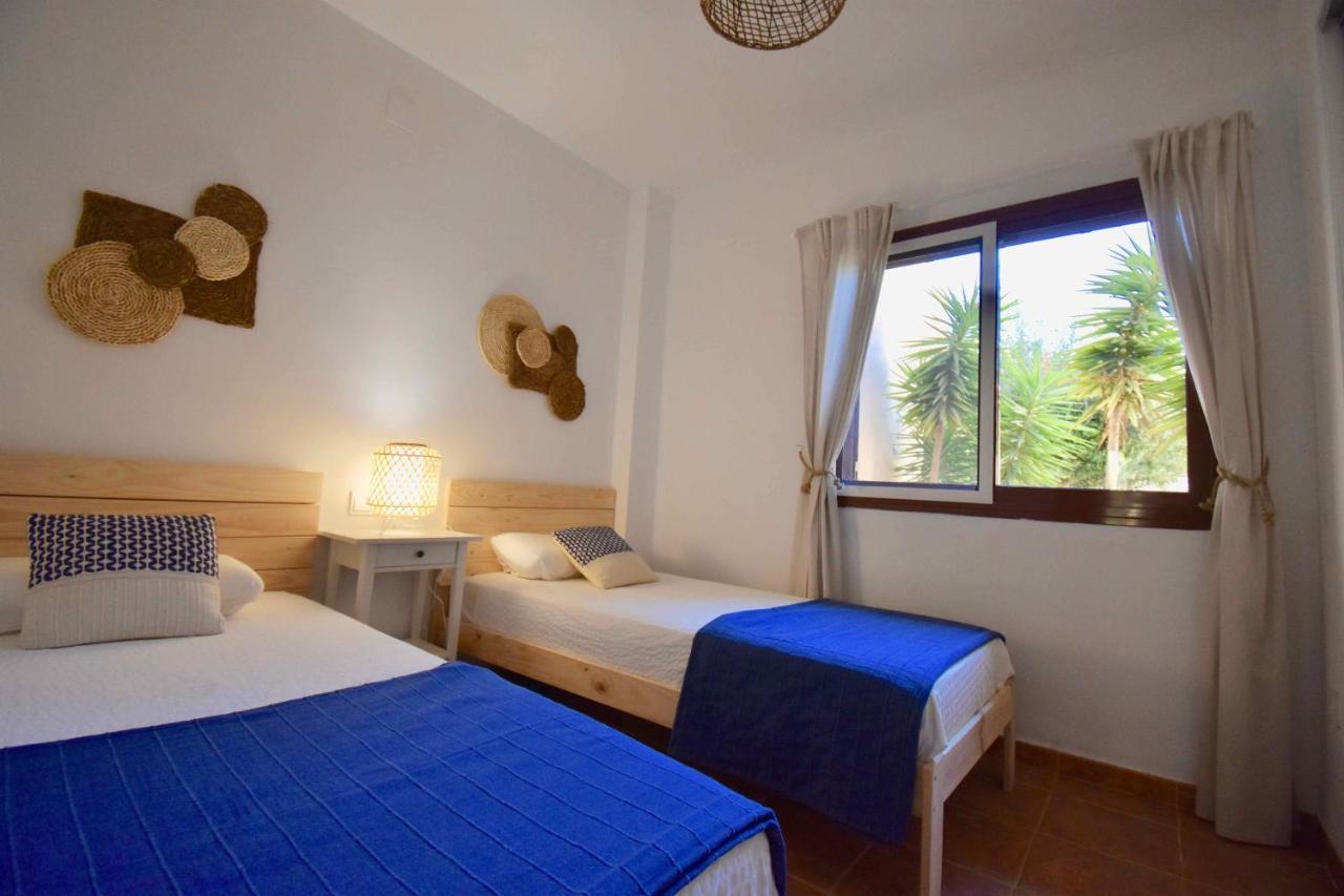 Apartamento Bahía Marinas - Tu Casa Con Jardín Privado!